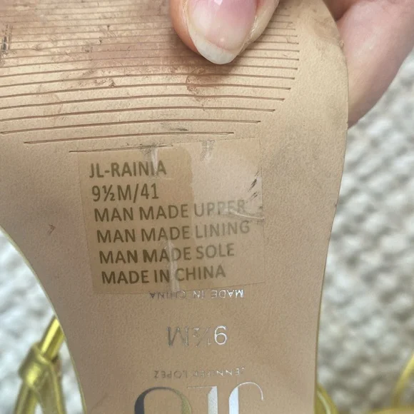 JLO | Elegant Gold Strappy Women's Heels - Picture 11 of 12